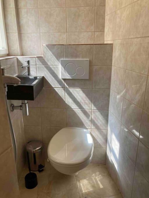 Studio In Gothic House, 50M To The Old Town Square Praha Bagian luar foto